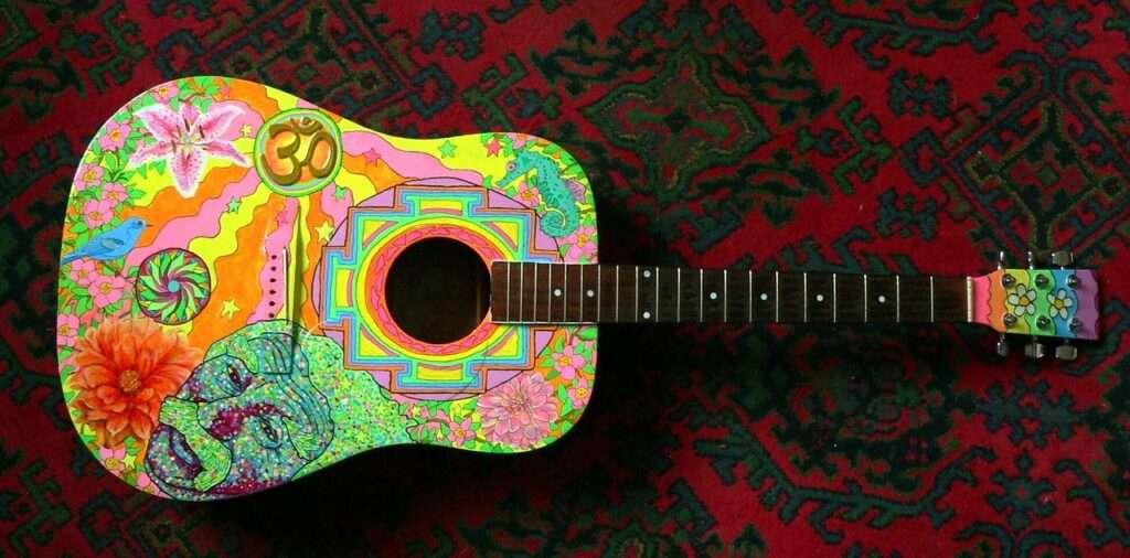 acoustic guitar, hippie, guitar-487035.jpg